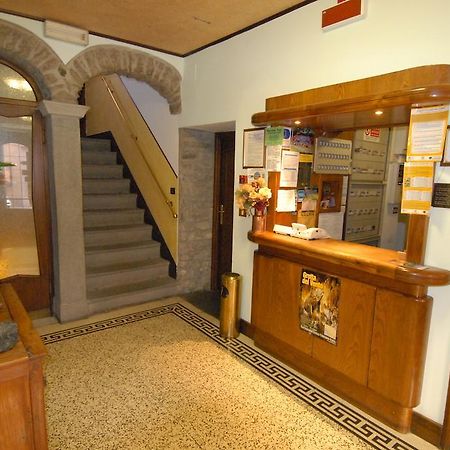Albergo Ristorante Galli พิเอเวเพลาโก ภายนอก รูปภาพ