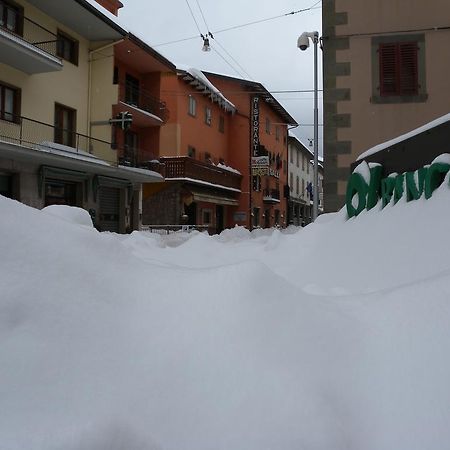 Albergo Ristorante Galli พิเอเวเพลาโก ภายนอก รูปภาพ