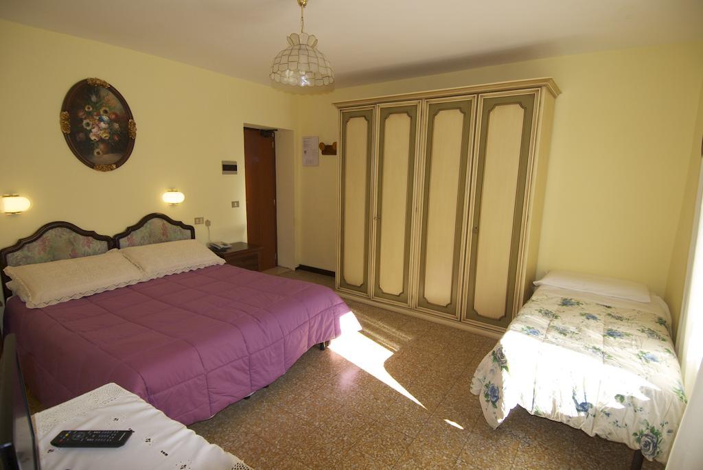 Albergo Ristorante Galli พิเอเวเพลาโก ห้อง รูปภาพ